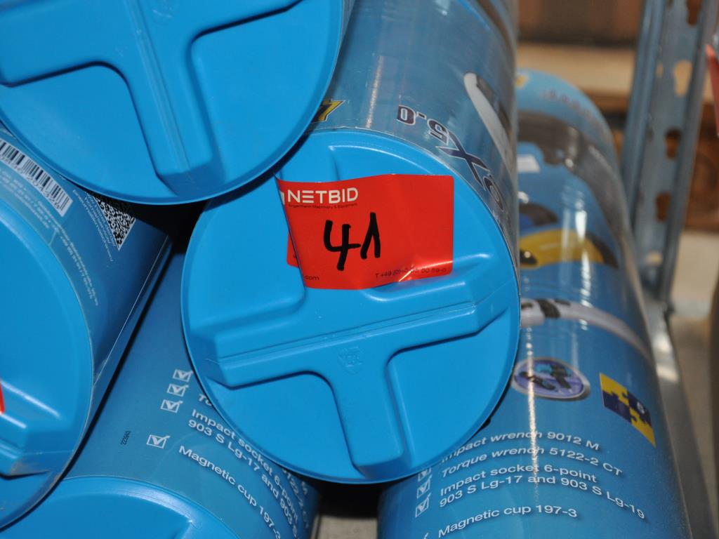 Machines, tools, merchandise / workshop equipment of the automobile sector / <br>tyre service-6